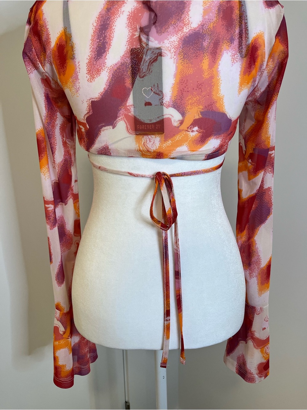 FOREVER 21 Sheer Flare Sleeve Crop Top NWT - FREE SHIPPING on Bundles $85+ - Picture 7 of 16